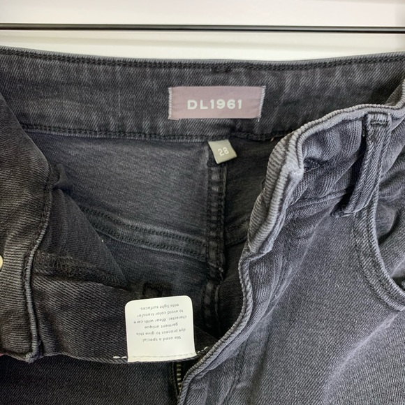 DL1961 Wallace high rise crop flare black jeans - Picture 5 of 8